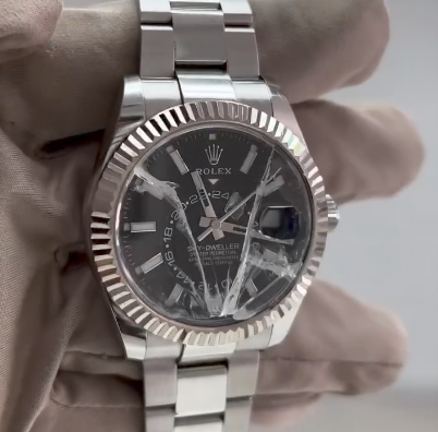Замена стекла для ROLEX - SKY-DWELLER 