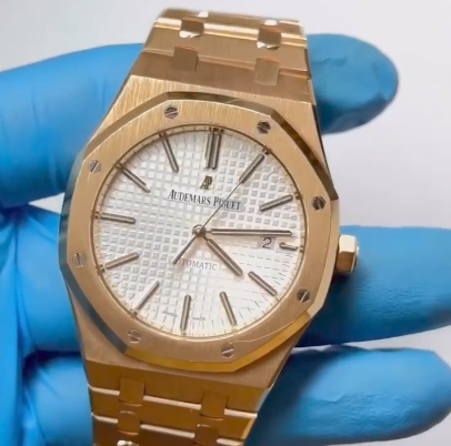 Полная диагностика и ремонт Audemars Piguet Royal Oak 15400OR  