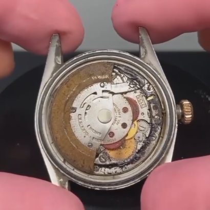 Попадание влаги в Rolex Datejust